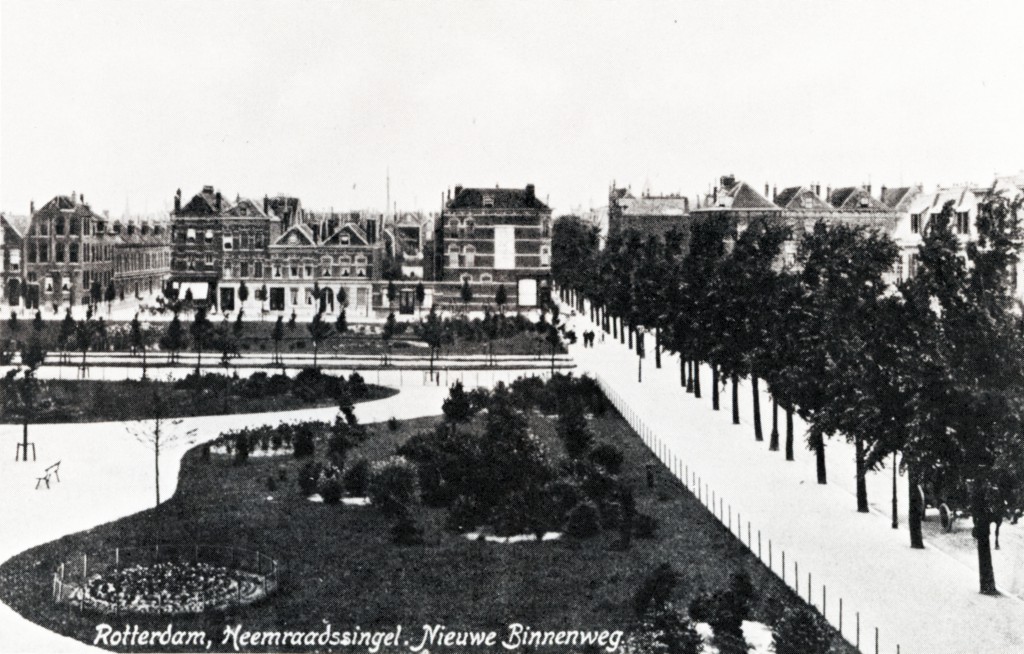 Heemraadsplein met de Heemraadsingel ten noorden en de Nieuwe Binnenweg rechts. 1907.