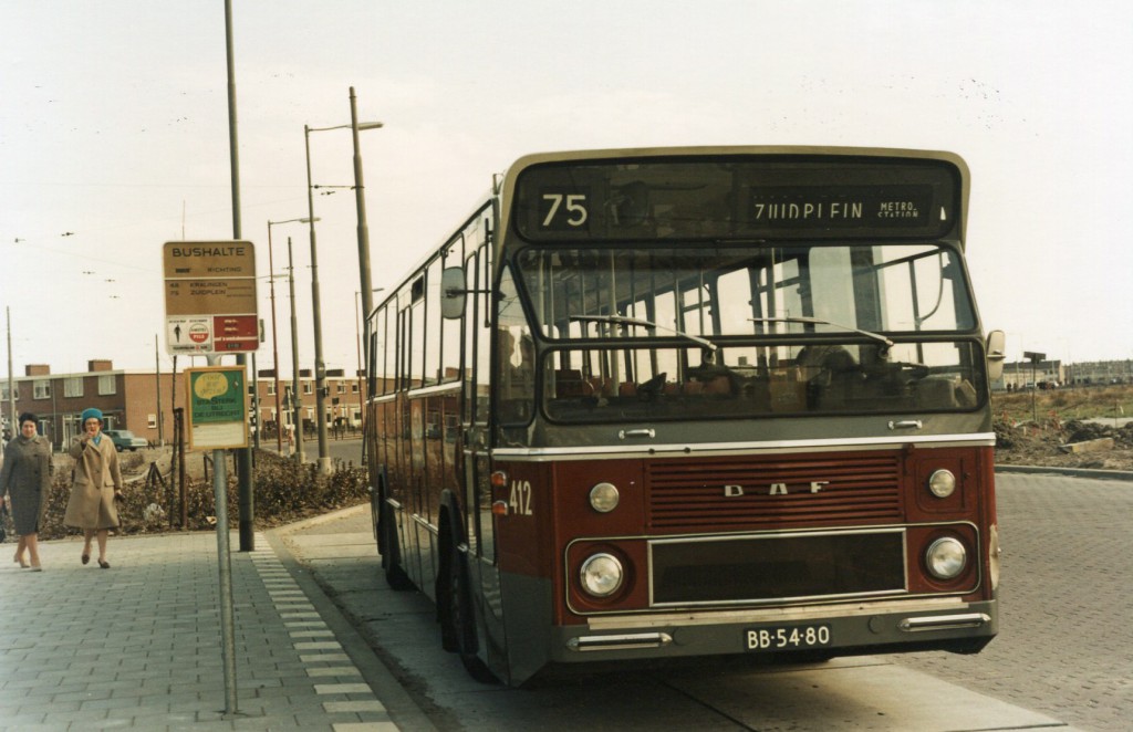 Bus 412, DAF CSA-1, lijn 75, Prinsenplein, 1968