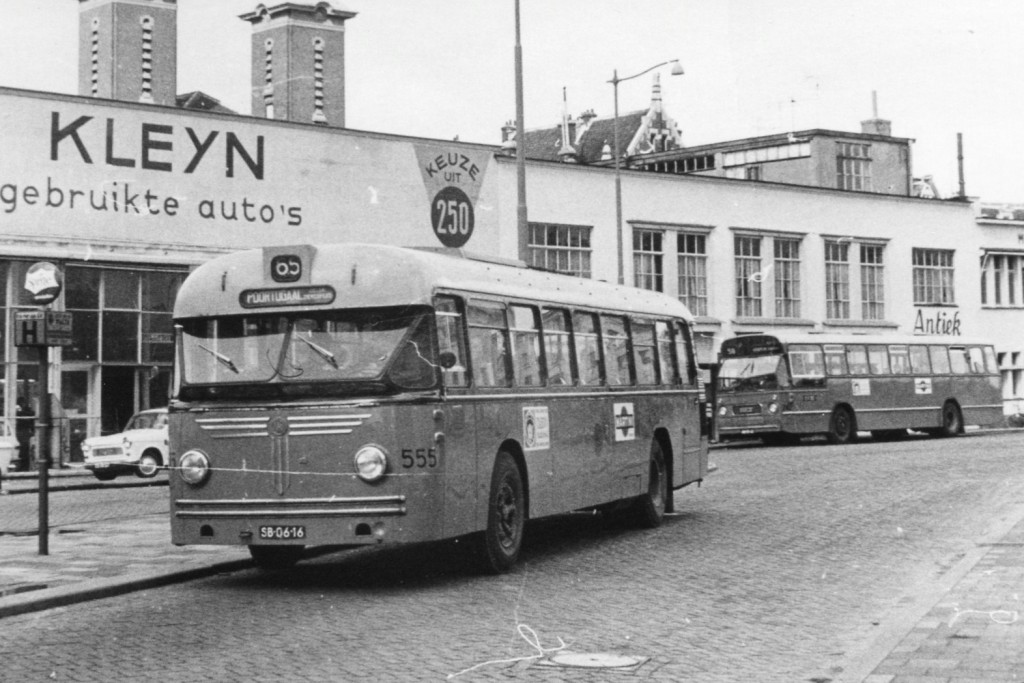 Bus 555, Holland-Saurer-Hainje, lijn 65, Rochussenstraat