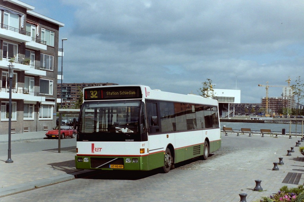 Bus 617, Volvo-Berkhof, Lijn 32, Meeuwenstraat