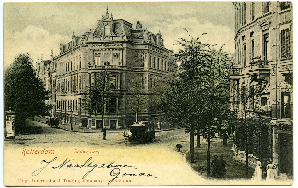 De Stationsweg tussen Diergaardelaan en Stationsplein, ca. 1900