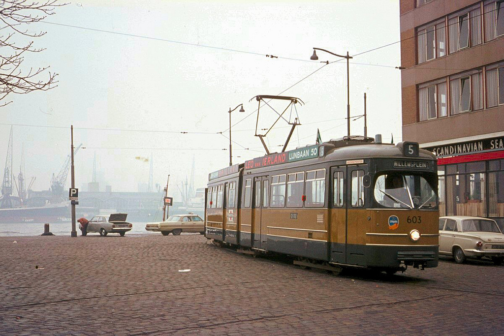 Motorrijtuig 603, Willemsplein, lijn 5