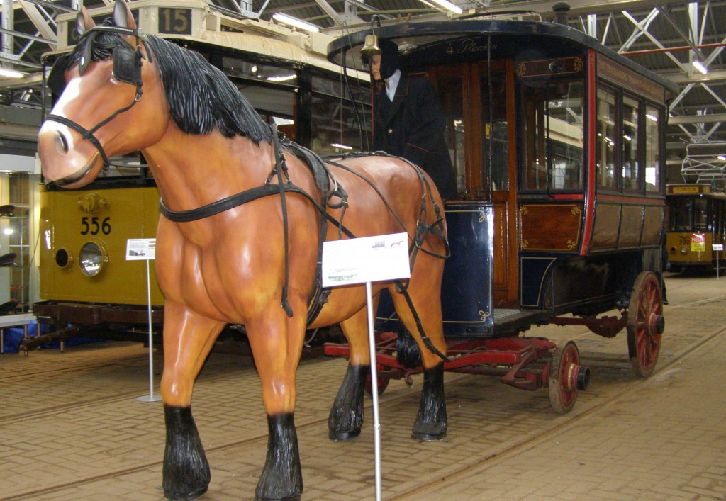 Nu te bewonderen in de oude tramremise Hillegersberg aan de Kootsekade.