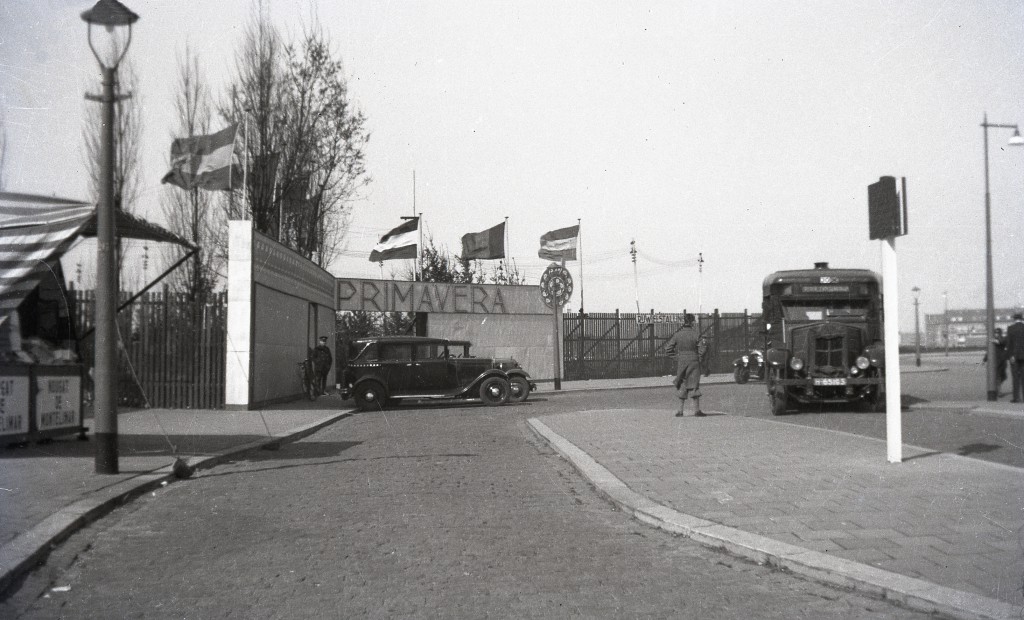 Krupp bus 5, april 1934, Nenijtoterrein.