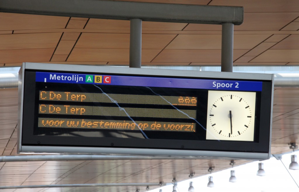 Het elektronisch routebord voor de Metro.