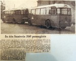 19551118 In een bustrein 160 passagiers