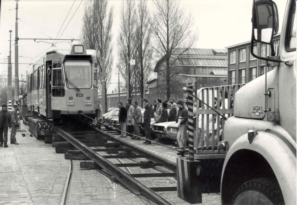 Motorrijtuig 801, aflevering CWP Kleiweg, 4-1984.