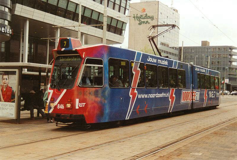 Motorrijtuig 846, lijn 7, Kruisplein, reclametram Noordzee FM