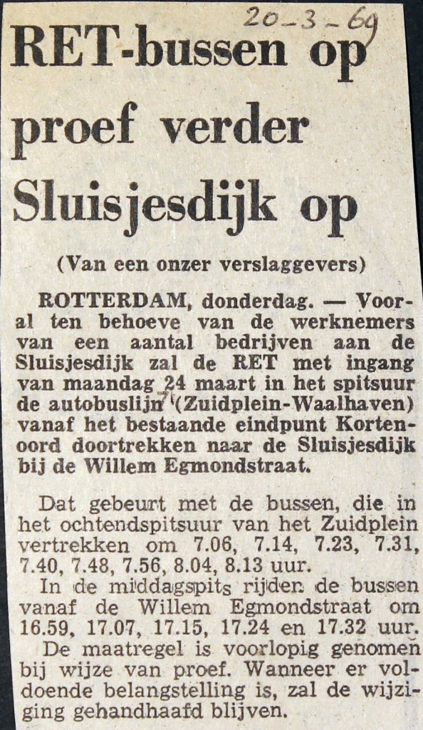 19690320 Bus verder op Sluisjesdijk.
