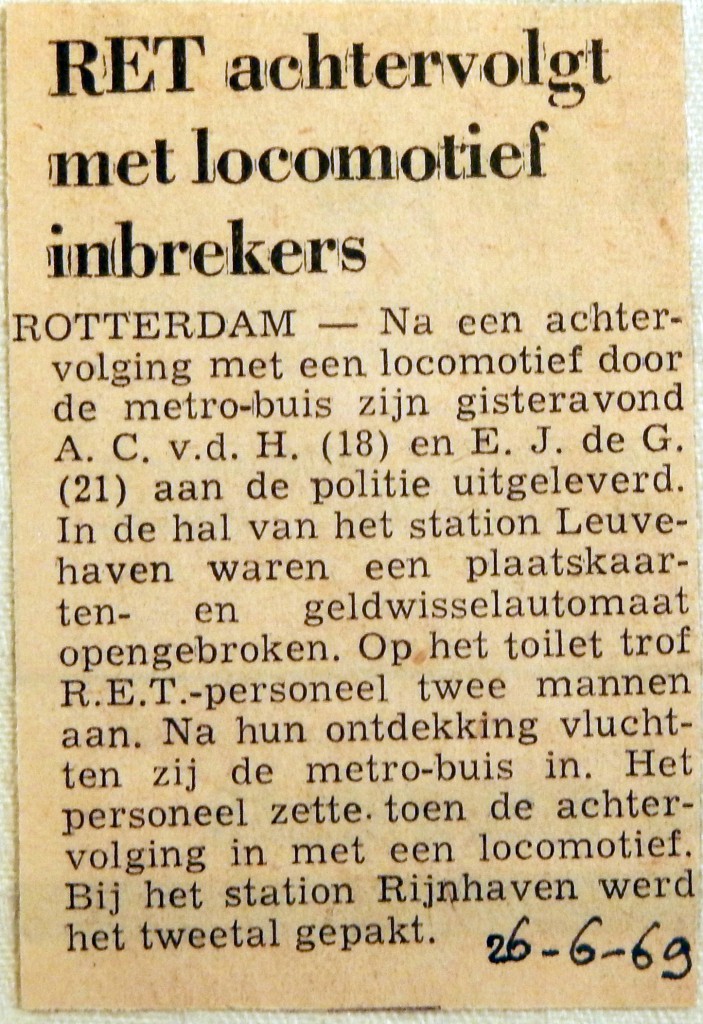 19690626 RET achtervolgt met locomotief inbrekers