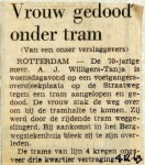 19691204 Vrouw gedood onder de tram