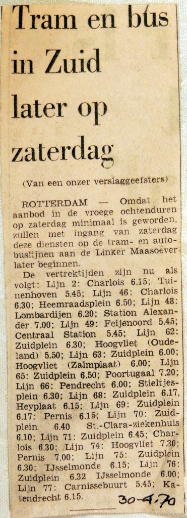 19700430 Tram en bus in Zuid later op zaterdag