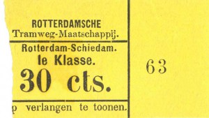De prijs voor het afleggen van het gehele traject van de stoomtram naar Schiedam kostte oorspronkelijk 30 cent in de eerste klasse. Als kleur voor de  biljetten had men net als spoorwegen in die periode geel voor de eerste klasse gekozen.