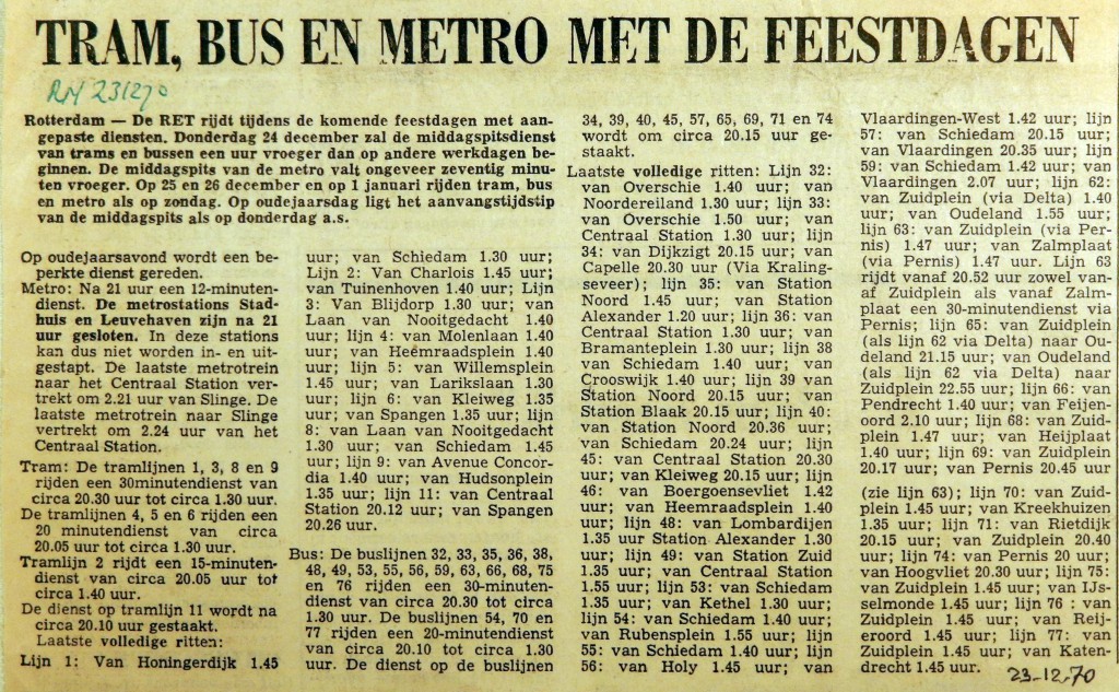 19701223 Tram bus en metro met de feestdagen (RN)