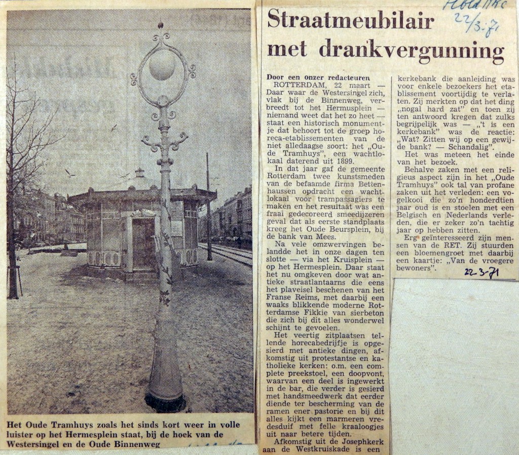 19710322 Straatmeubilair met drankvergunning (NRC)